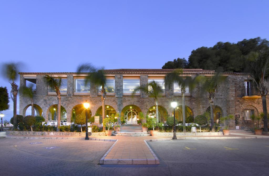 Parador de Málaga Gibralfaro Hotel Exterior foto